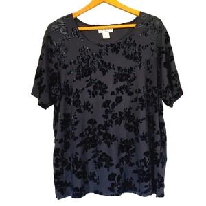 Erena Dark Floral Burnout Velvet Tee Shirt‎